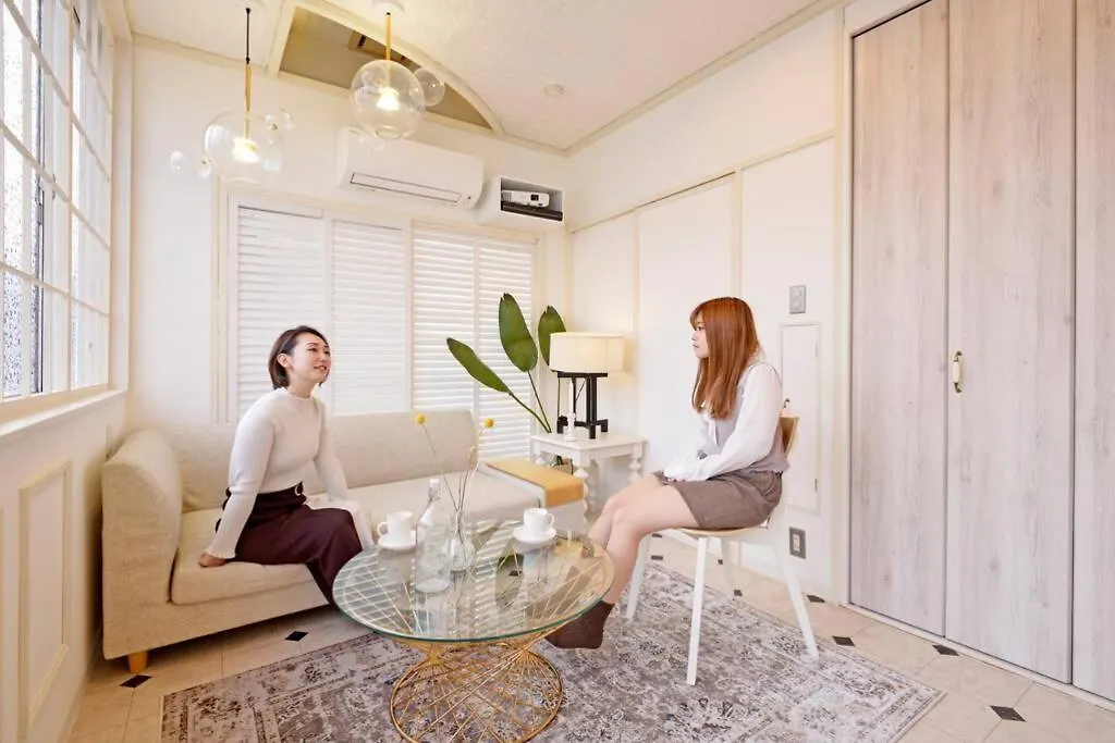 Апартаменты Meee Shinjuku Токио 0*,  Япония